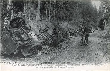 iconographie - Convoi allemand de ravitaillement détruit par une patrouille de dragons français