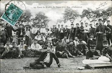 Iconographie - Camp de Biard - Le repos (114e rég. d'Infanterie)