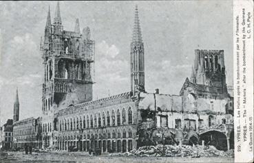 Iconographie - Ypres - Les halles après le bombardement par les Allemands