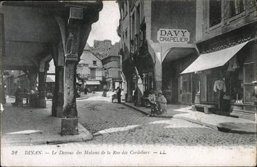 Iconographie - Le dessous des maisons de la rue des Cordeliers