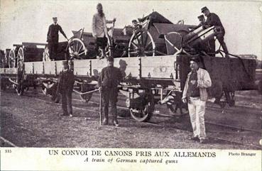 Iconographie - Un convoi de canons pris aux Allemands