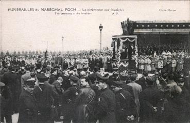 Iconographie - Funérailles du Maréchal Foch - La cérémonie aux Invalides