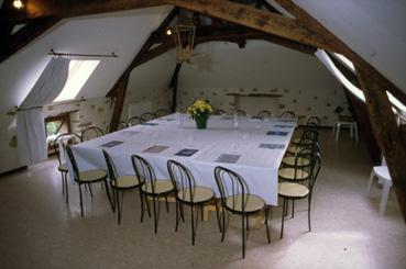 Iconographie - Château du Breuil - Salle de séminaire dans la longère