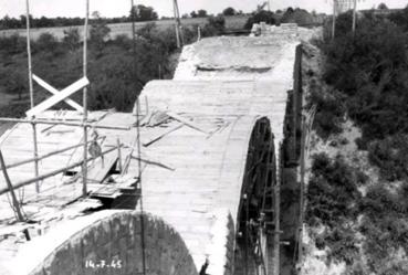 Iconographie - Reconstruction du viaduc de La Pêcherie