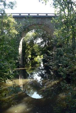 Iconographie - Viaduc de la Pêcherie sur la Boulogne