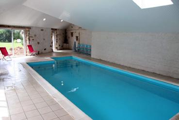 Iconographie - Château du Breuil - La piscine couverte