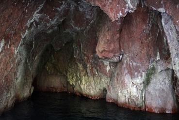 Iconographie - Grotte dans le golf de Porto, classé UNESCO