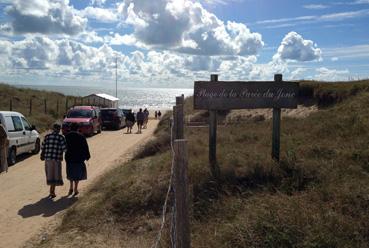 Iconographie - L'entrée de la plage de la Parée du Jonc