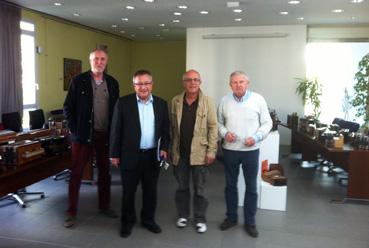 Iconographie - Acquisition de la collection d'accordéons d'Eugène Nombalais