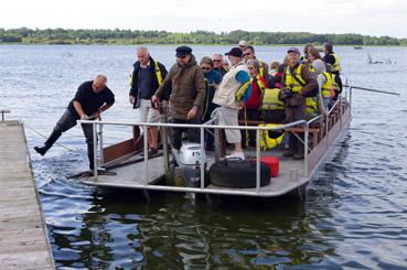 Iconographie - Fête des pêcheurs à Passay - Embarquement pour une promenade