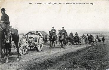 Iconographie - Camp de Coëtquidan - Arrivée de l'artillerie au camp