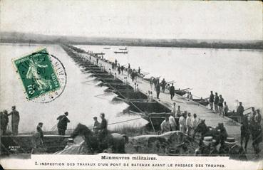 Iconographie - Inspection des travaux d'un pont de bateaux avant le passage des troupes
