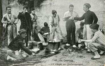 Iconographie - En campagne - La soupe au cantonnement