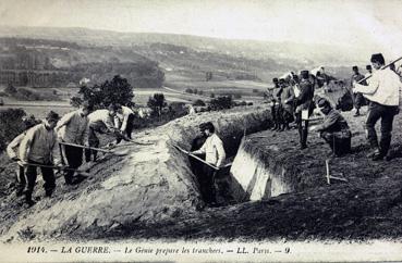 Iconographie -  La Guerre - Le Génie prépare les tranchées