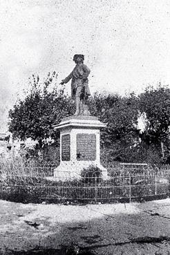 Iconographie - Statue Chevert