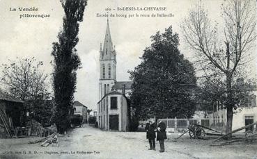 Iconographie - Entrée du bourg par la route de Belleville