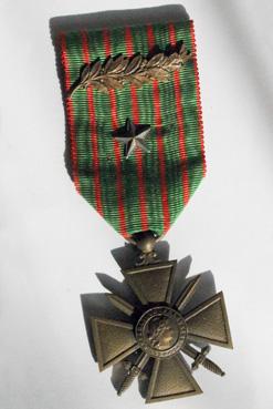 Iconographie - La médaille Croix de guerre de Victor Girardeau