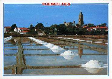 Iconographie - Noirmoutier - Le château, l'église et les marais salants