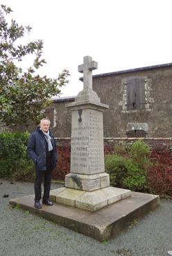 Iconographie - Le monument aux Morts