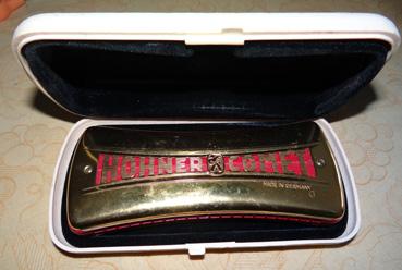 Iconographie - L'harmonica de Ferdinand Potier