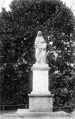 Iconographie - Le Couvent - Statue de St.Anne
