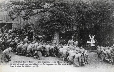 Iconographie - En Argonne - La messe sur le front est dite et servie par des soldats