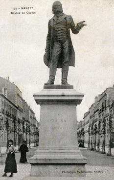 Iconographie - Statue de Guépin