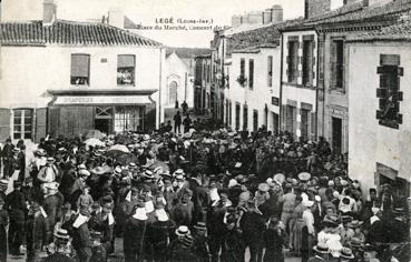 Iconographie - Place du marché, concert du 65e