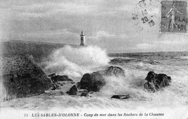 Iconographie - Coup de mer dans les rochers de La Chaume
