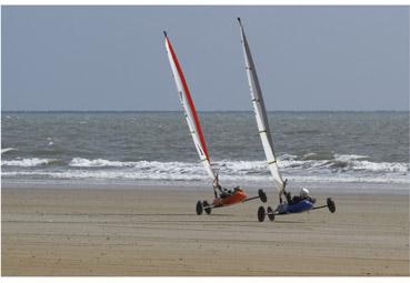 Iconographie - Voiles sur le sable