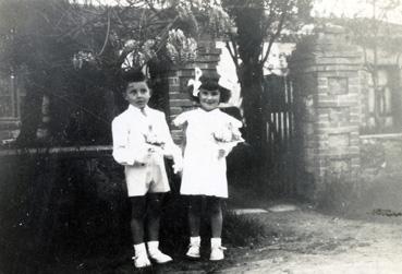 Iconographie - Enfants lors de leur petite communion