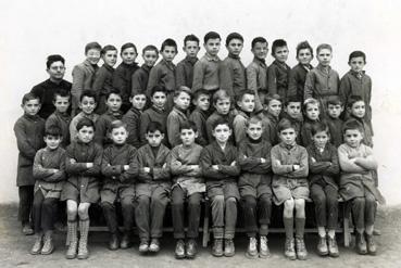 Iconographie - Classe de garçons de l'abbé Sauvestre, école privée