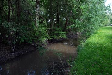 Iconographie - Le canal près de la fontaine Saint-Rachoux