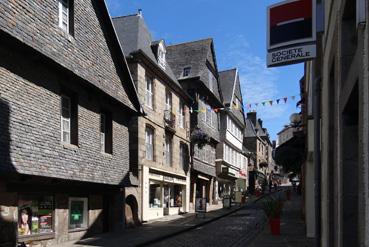 Iconographie - Vieilles maisons rue Emile Le Taillandier