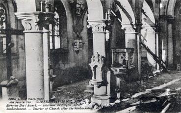 Iconographie - Intérieur de l'église après le bombardement