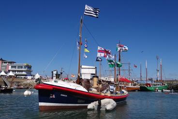 Iconographie - L'Oniros, lors de la fête maritime