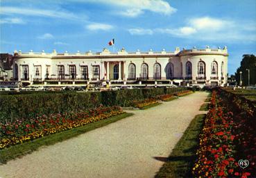 Iconographie - La plage fleurie - Le casino