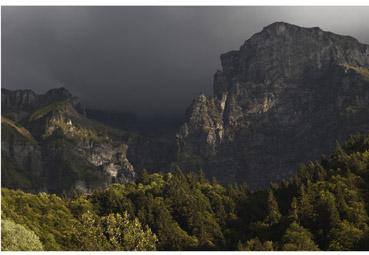 Iconographie - L'ombre sur la montagne