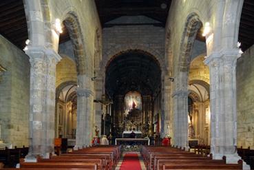 Iconographie - Guimaraes - Nef centrale de l'église
