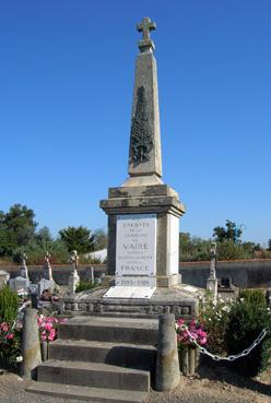 Iconographie - Le monument aux Morts au cimetière