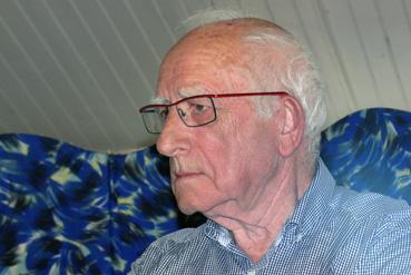 Iconographie - Le professeur Pierre Rézeau, lors d'une conférence