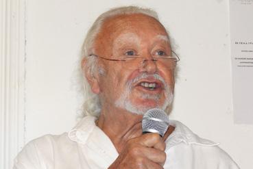 Iconographie - Robert Renaudeau, lors d'une conférence