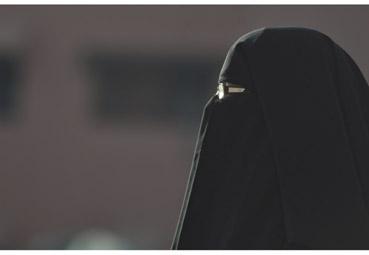 Iconographie - Femme vêtue d'une burqa