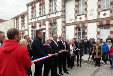 Iconographie - Inauguration du centre Bourg