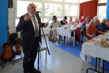 Iconographie - Louis Gibier, maire, au cours d'un banquet 