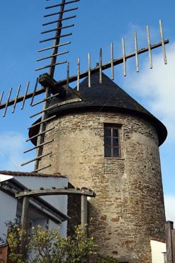 Iconographie - Le moulin du Camp