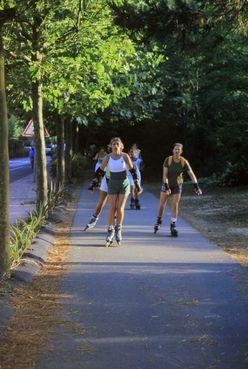 Iconographie - Mercredi de l'enfant roller avenue de la Forêt