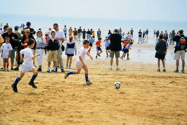 Iconographie - Rencontre 3000 jeunes footballeurs, 26 mai