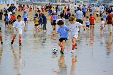 Iconographie - Rencontre 3000 jeunes footballeurs, 26 mai