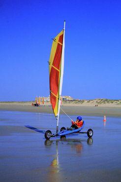 Iconographie - Char à voile sur la plage